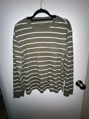 Banana Republic Olive Green & White Striped Long-Sleeve Crew Shirt